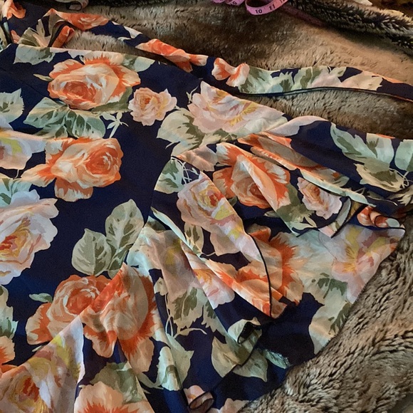 "Vintage Vandalizm" - Light Flowy Dress by Jasmin Rodriguez (Size L) - Picture 14 of 14